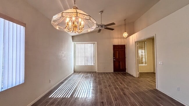 Photo - Spacious 4 bedroom 2 bath home near Sabino...