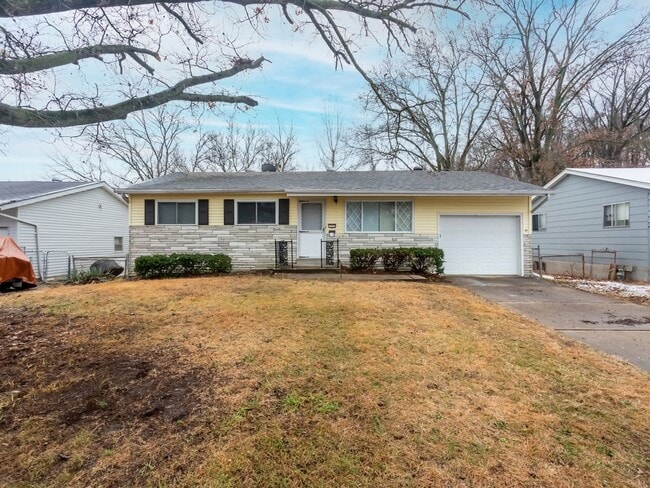 Photo - Charming 3 Bed 1 Bath Home