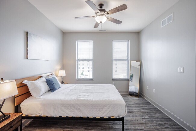 Photo - 121 E Freedom Way Unidad ID1257378P