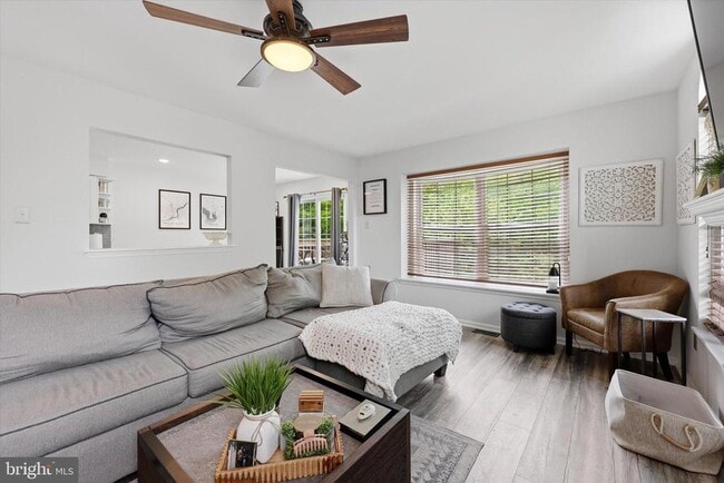 Photo - 12 Timbercrest Dr
