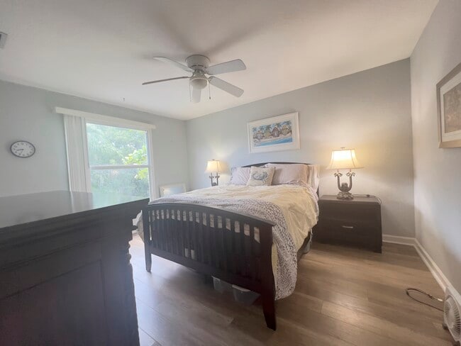 Building Photo - 8110 Bautista Way Rental