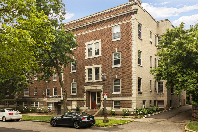 Ashland Apartments