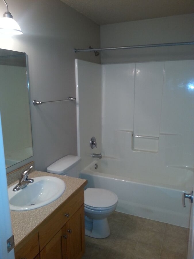 Westport Beach Townhomes 2 and 3 Bedrooms - Westport Beach Townhomes 2 and 3 Bedrooms