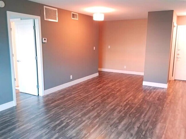 Photo - 12 NE 19th Ct Unit 109A