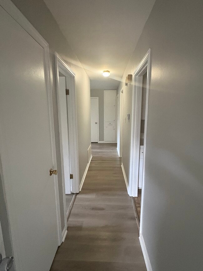 Photo - 320 Sultan Ct