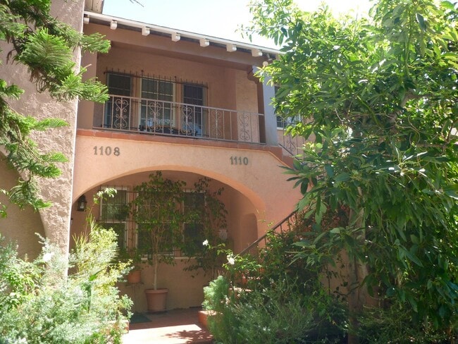 Photo - 1110 S Wooster St Unit 1110 Half