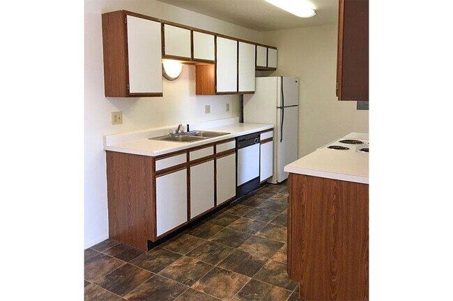 Photo - PARKWAY ESTATES