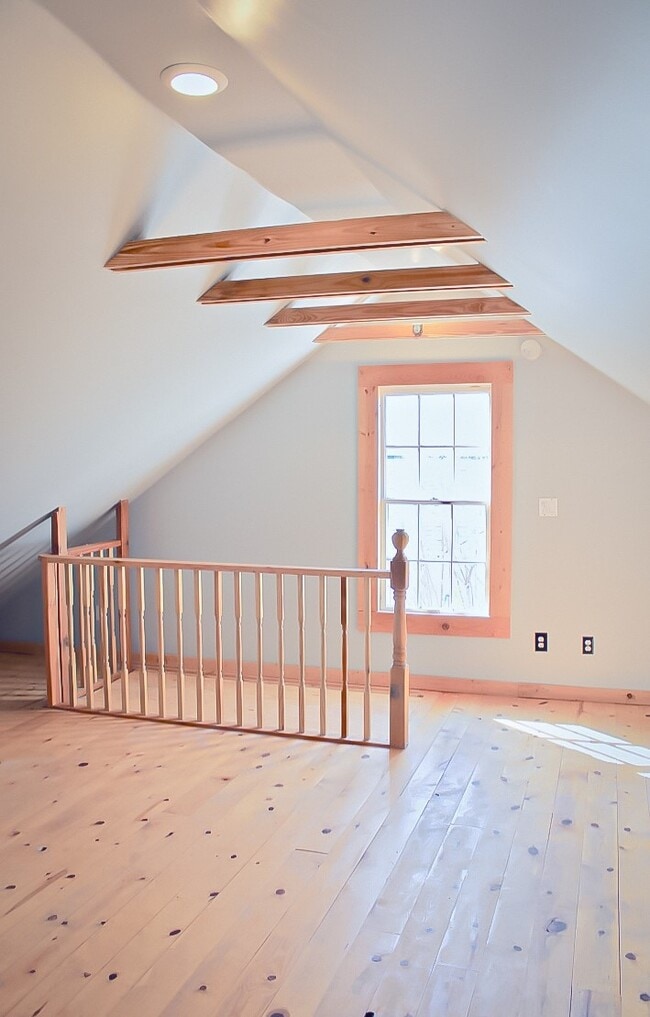 Photo - 1505 Church St