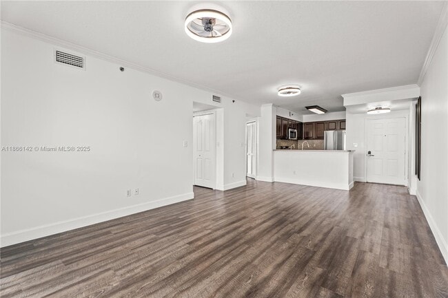 Photo - 2665 SW 37th Ave Unidad 615 Rental