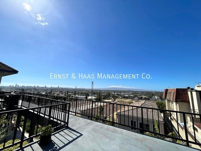 Photo - 2599 Walnut Ave Unidad 218