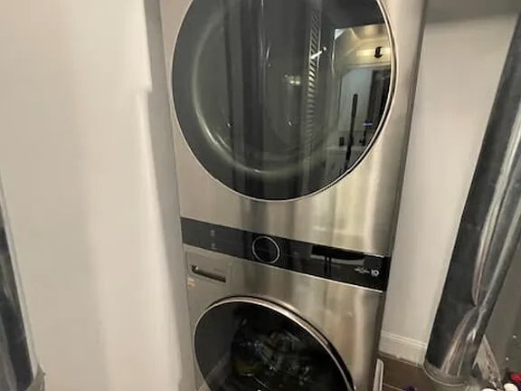 Photo - 331 W St NE Unidad Basement