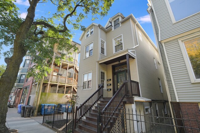 Photo - 3212 N Kenmore Ave Apartamentos Unidad 2