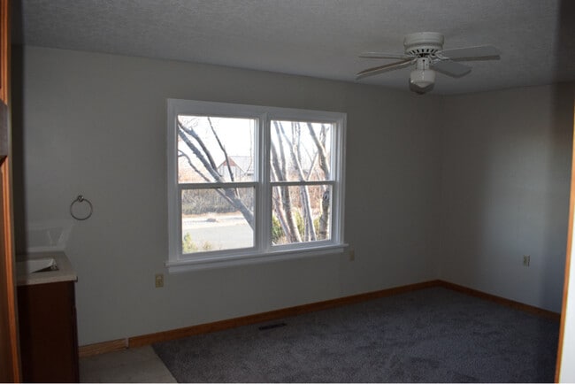 Photo - 1511 Knight St