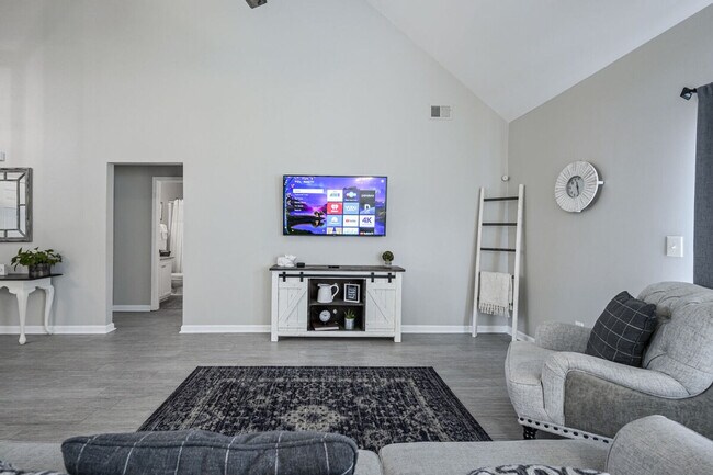 11 Cobblestone Dr NW Unidad SI ID1234799P