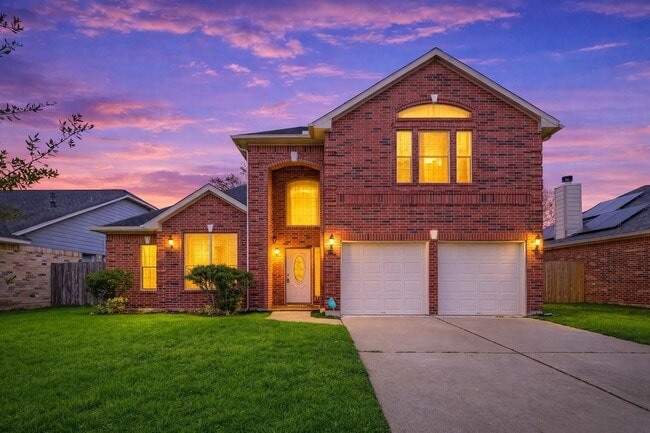 Building Photo - 14914 W Bend Dr