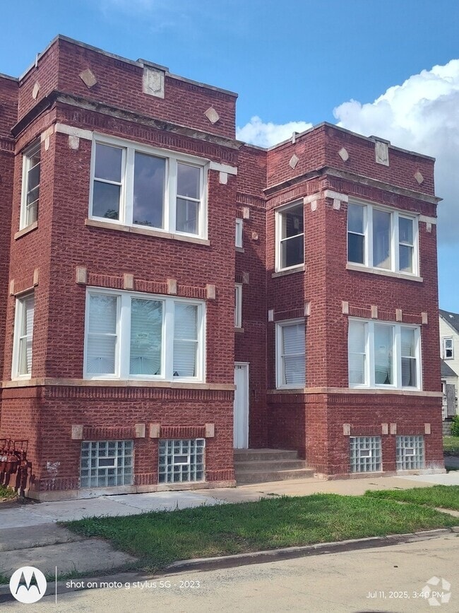 Building Photo - 16 W 113th Pl Rental