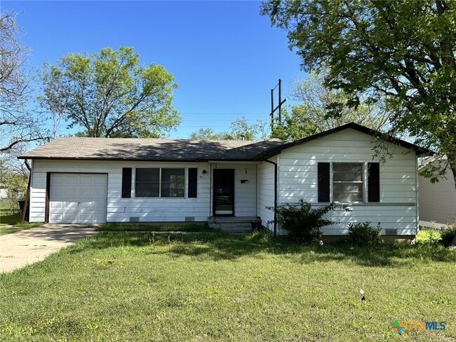 Building Photo - 1317 Zephyr Rd