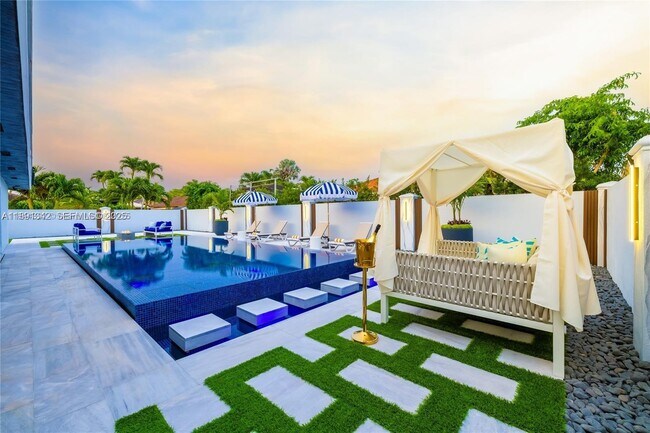 Photo - 3221 SW 140th Ave