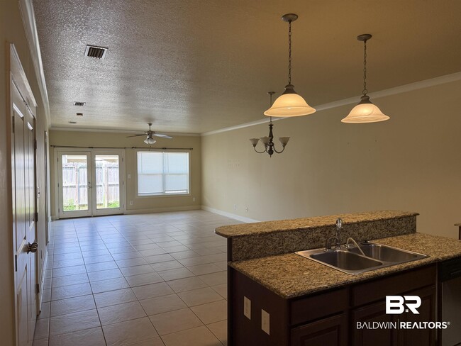 Photo - 501 Cotton Creek Dr