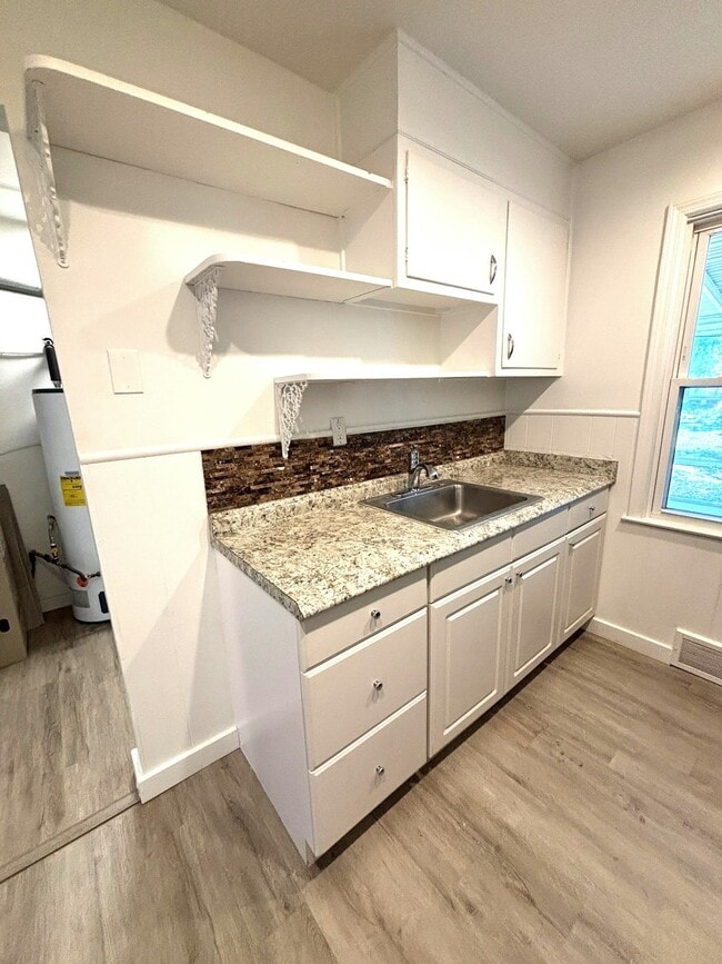 Photo - 2144 Browning St