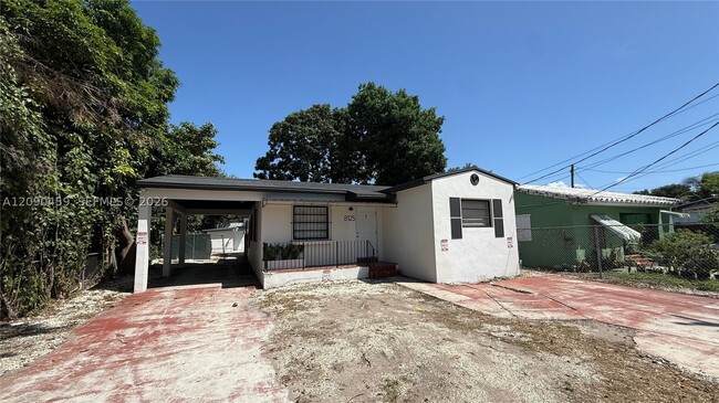 8125 NW 6th Ct Unit 1