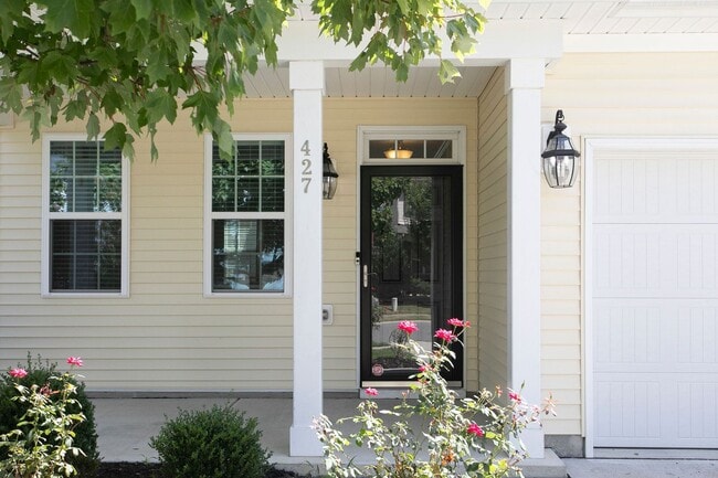 427 Stapleford Ln