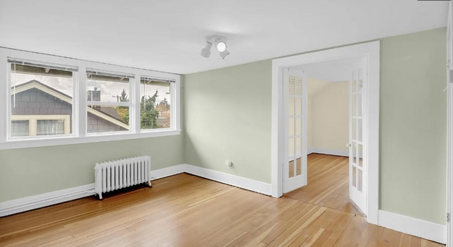 Photo - 6212 12th Ave NE Unidad T10-UF-LAT6212_2