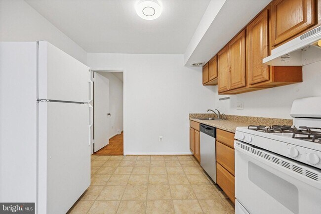 348 Ripka St