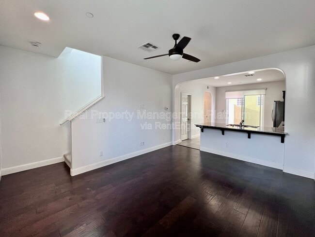 Photo - 3623 Etchings Way