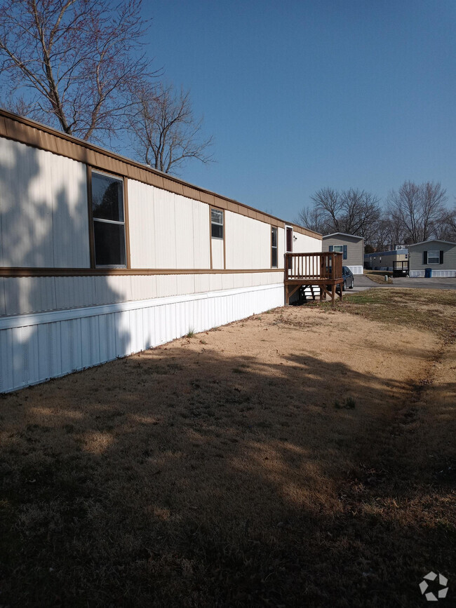 Building Photo - 354 Golden Dale Dr Rental