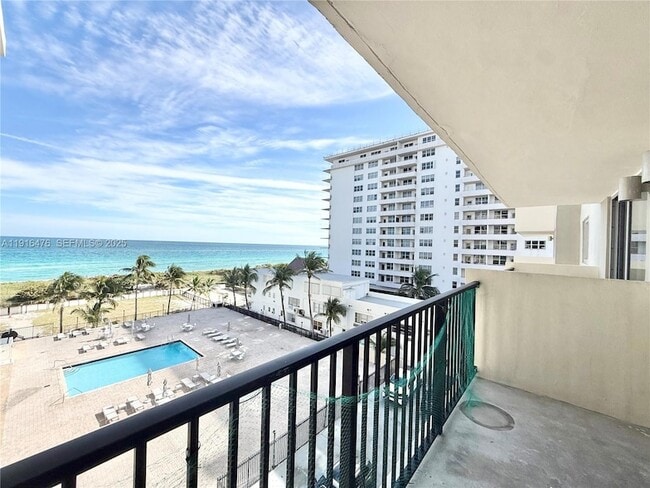 Photo - 9273 Collins Ave Unit 510