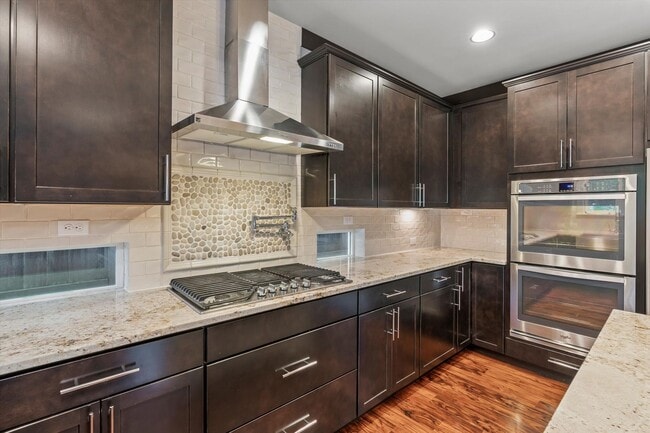 Photo - Backyard Putting Green + Outdoor Fireplace | Comfortable Puyallup Rental