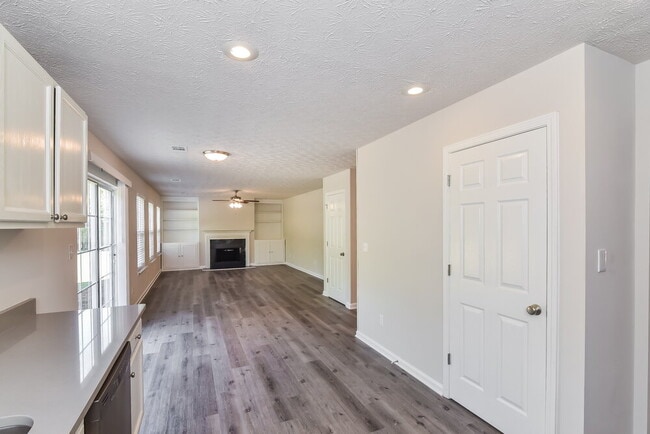 Photo - 626 Stonecrest Dr