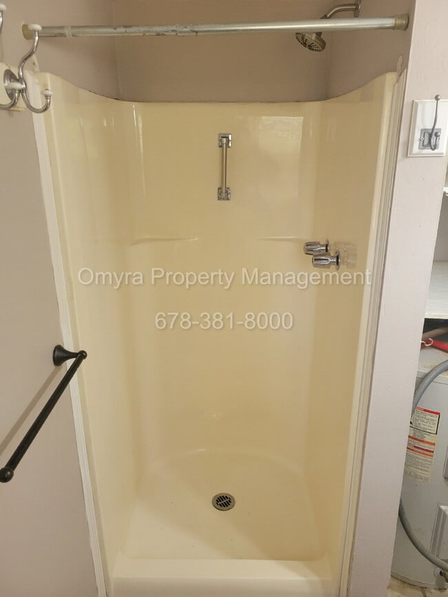 Photo - Charming studio home in Marietta! Unit #B