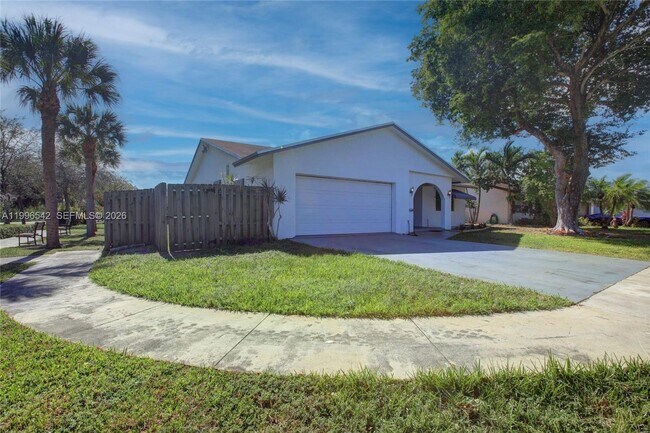 Photo - 418 SE 4th St