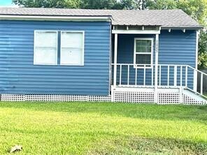 Photo - 1005 Avenue E 1/2