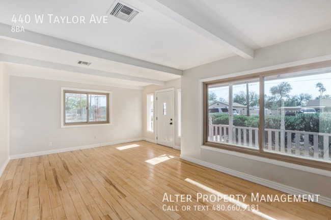 Photo - 440 W Taylor Ave