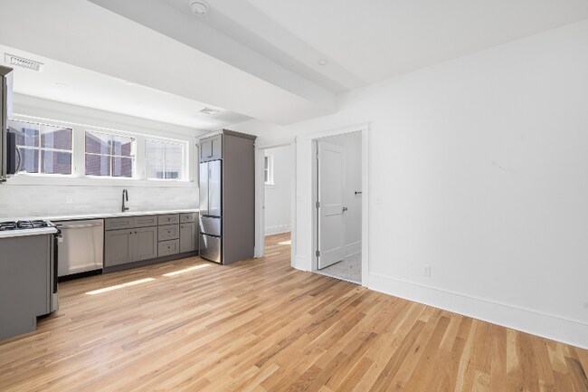 Photo - 293 Governor St Unidad 103