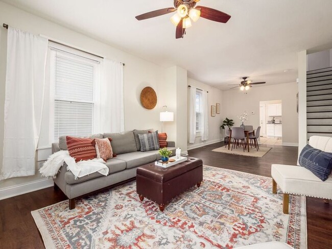 561 Kimball Pl
