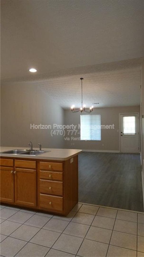 Photo - 3993 Hidden Hollow Dr