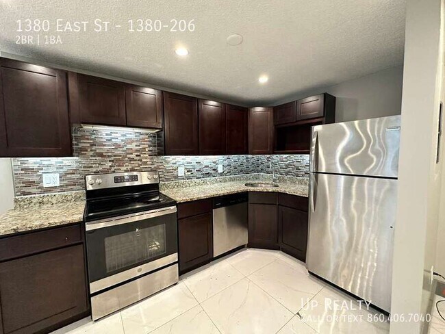 Building Photo - 1380 East St Unit 1380-206