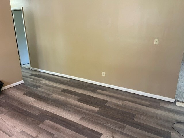 Photo - 2451 S Meadowbrook Ave