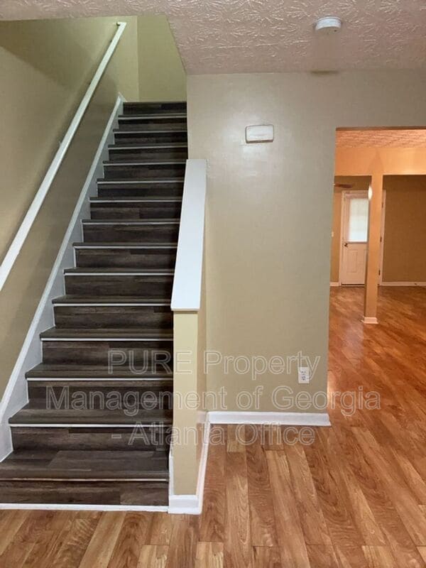 Photo - 3525 Waldrop Trail