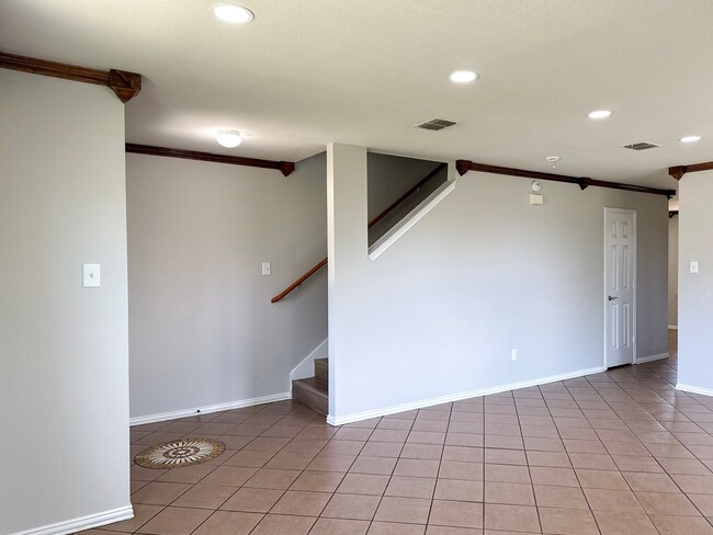 Photo - 4 Bedroom / 2.5 Bath / 2 Car Garage