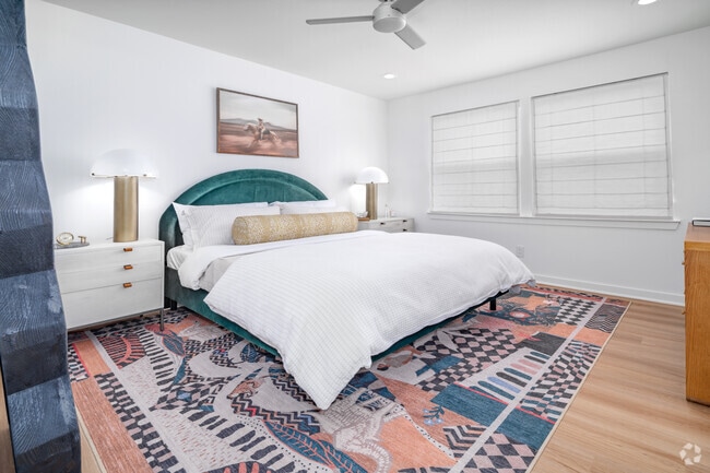 2BR, 1BA - 1009SF - Bedroom 2 - the PARKER on E. Mulberry