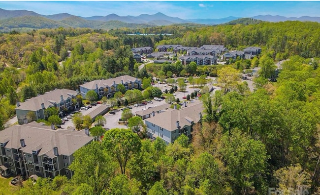 Photo - 300 Vista Lake Dr