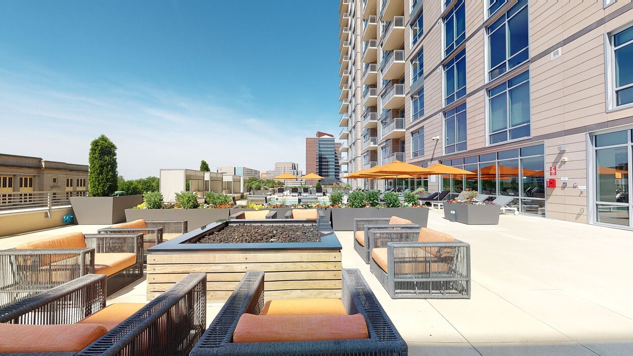 Photo - One University Circle Apartments