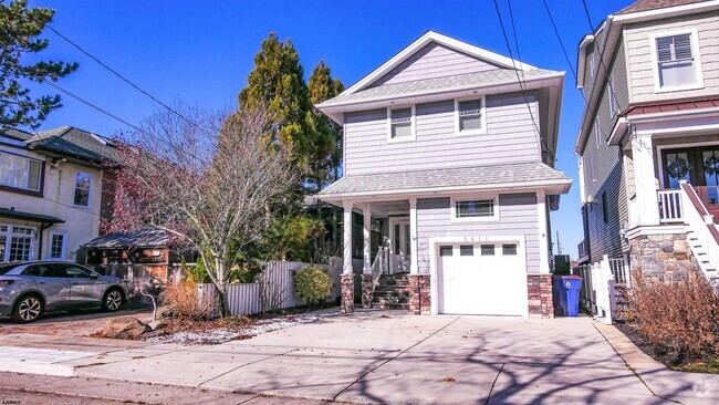 Building Photo - 5611 Winchester Ave Rental