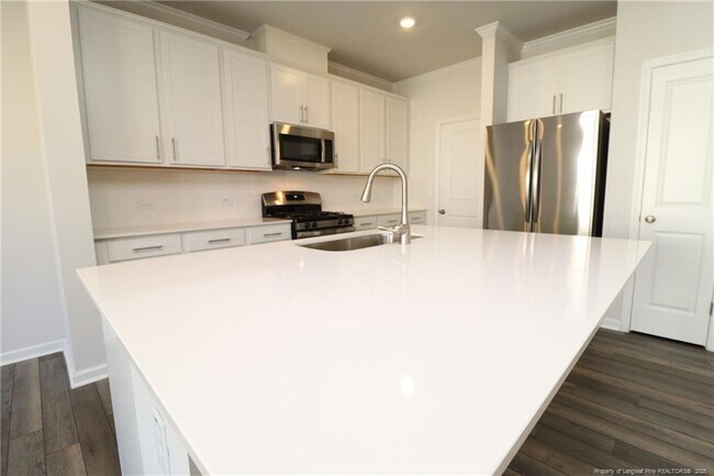 Photo - 5711 Woodlawn Dr