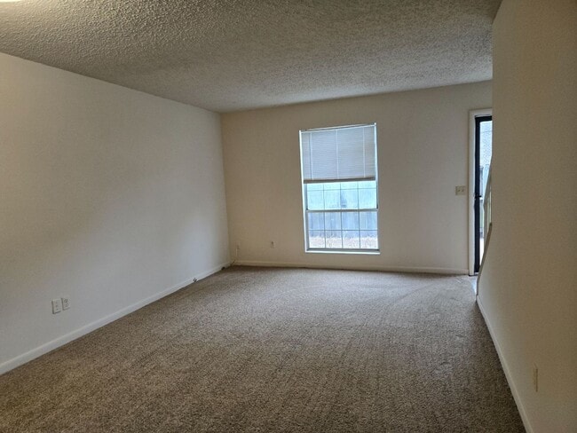 Building Photo - 1 Bedroom, 1.5 Bath Townhouse Unit 243D